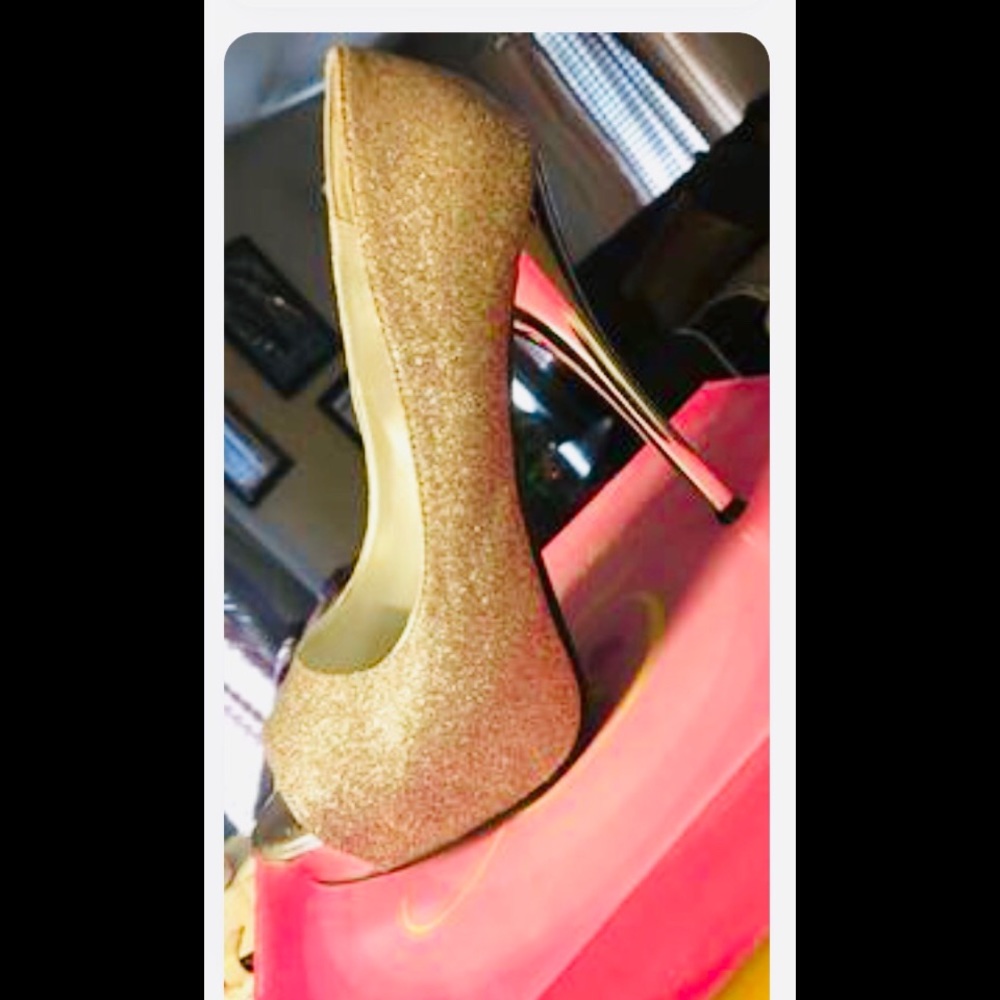 Cinderella pump